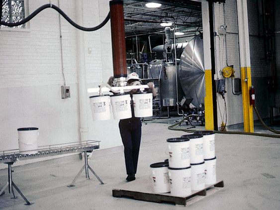 真空吸附式起重机的操作方法