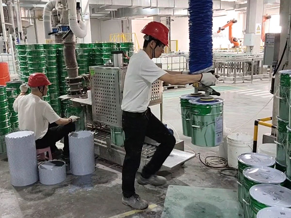 真空吸附式起重机的工作程序